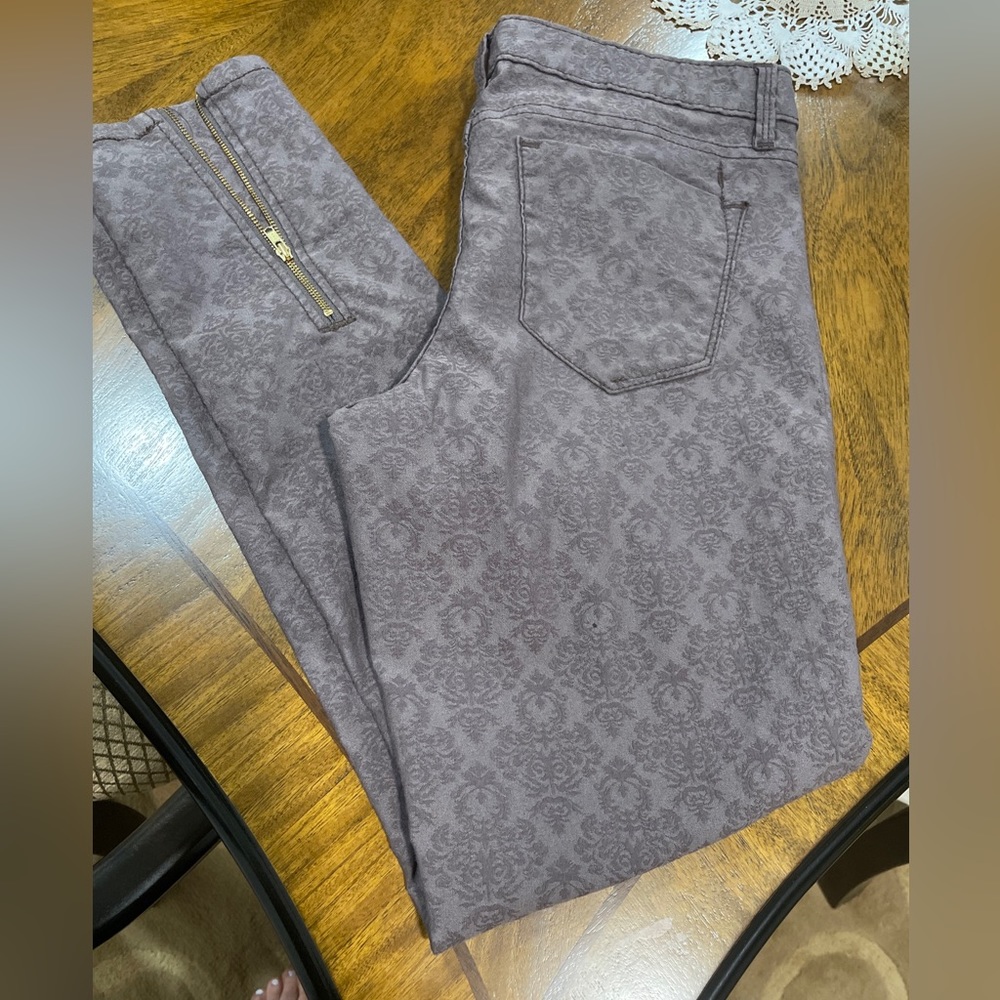 Mossimo Ankle Skinny Premium Jeans Womens Size 6 Tan Gray Floral Ankle Zip Pants
